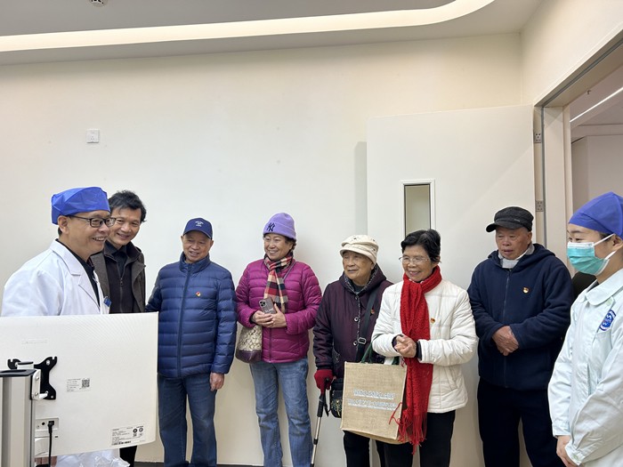 铭记历史  砥砺前行——无码av影片
离退休党支部开展“传承优秀传统，弘扬优秀文化” 主题党日活动 第 5 张
