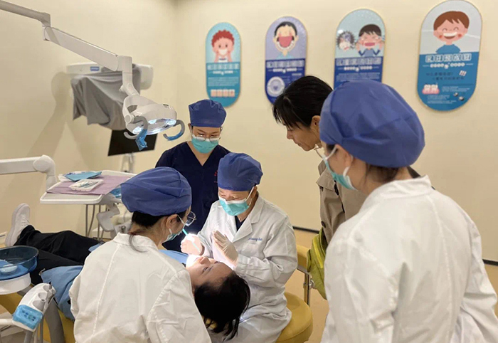 医教协同 强基赋能 ——无码av影片
打造口腔医学人才培养高地 第 4 张