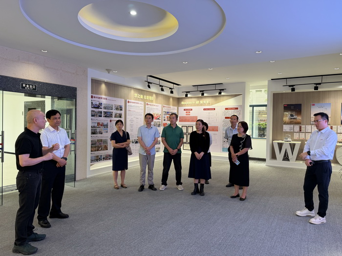 务实服务产业 深化校企合作——无码av影片
赴桂林、梧州开展服务产业创新发展调研 第 1 张