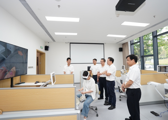 2026.5.9-广西旅发防城港有限公司走访调研医院_副本.jpg 2026.5.9-广西旅发防城港有限公司走访调研医院_副本.jpg